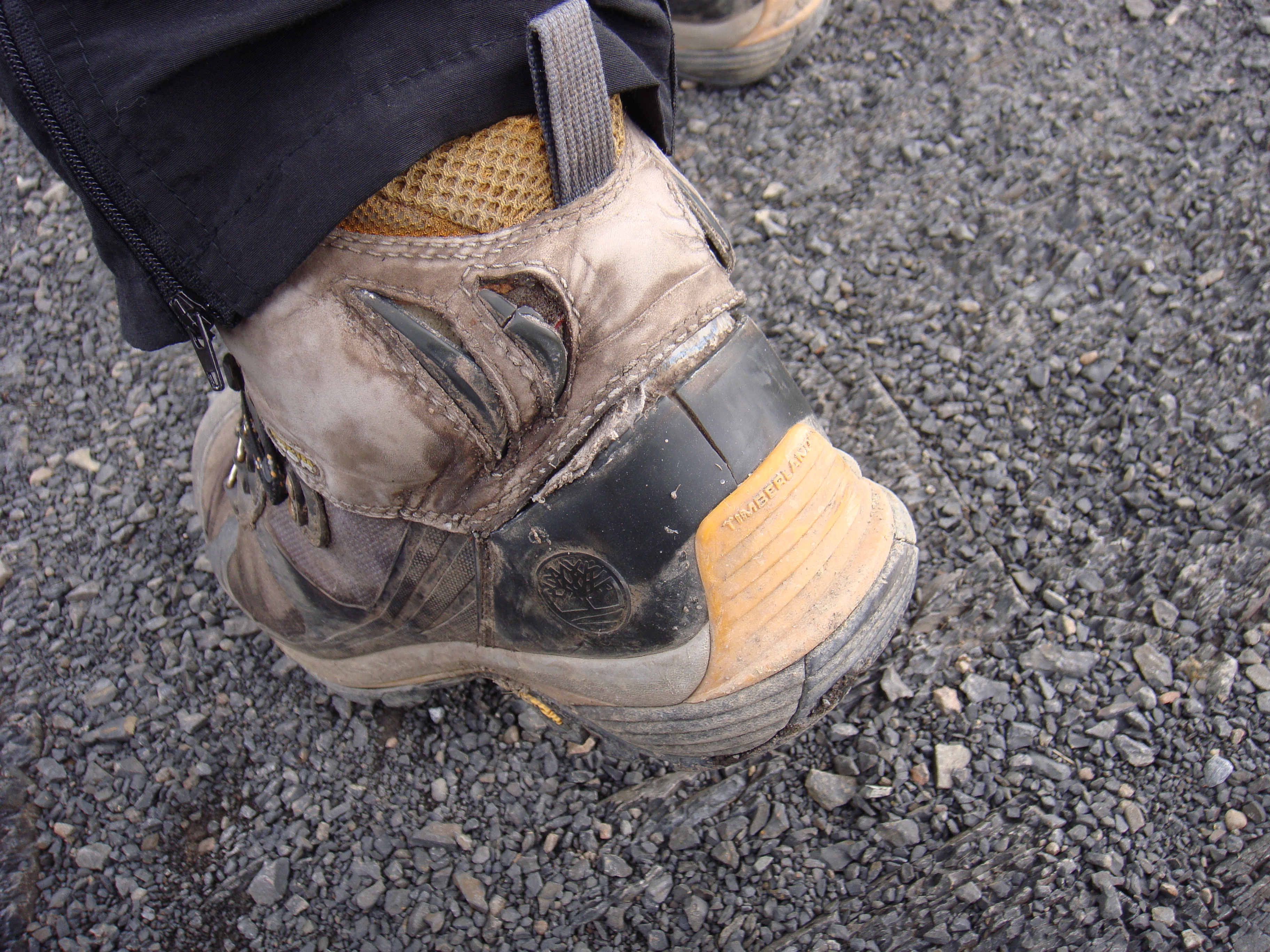 bota timberland river trail