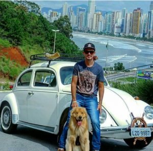 Viagem de fusca e com cachorro: A saga de Jesse Koz e Shurastey